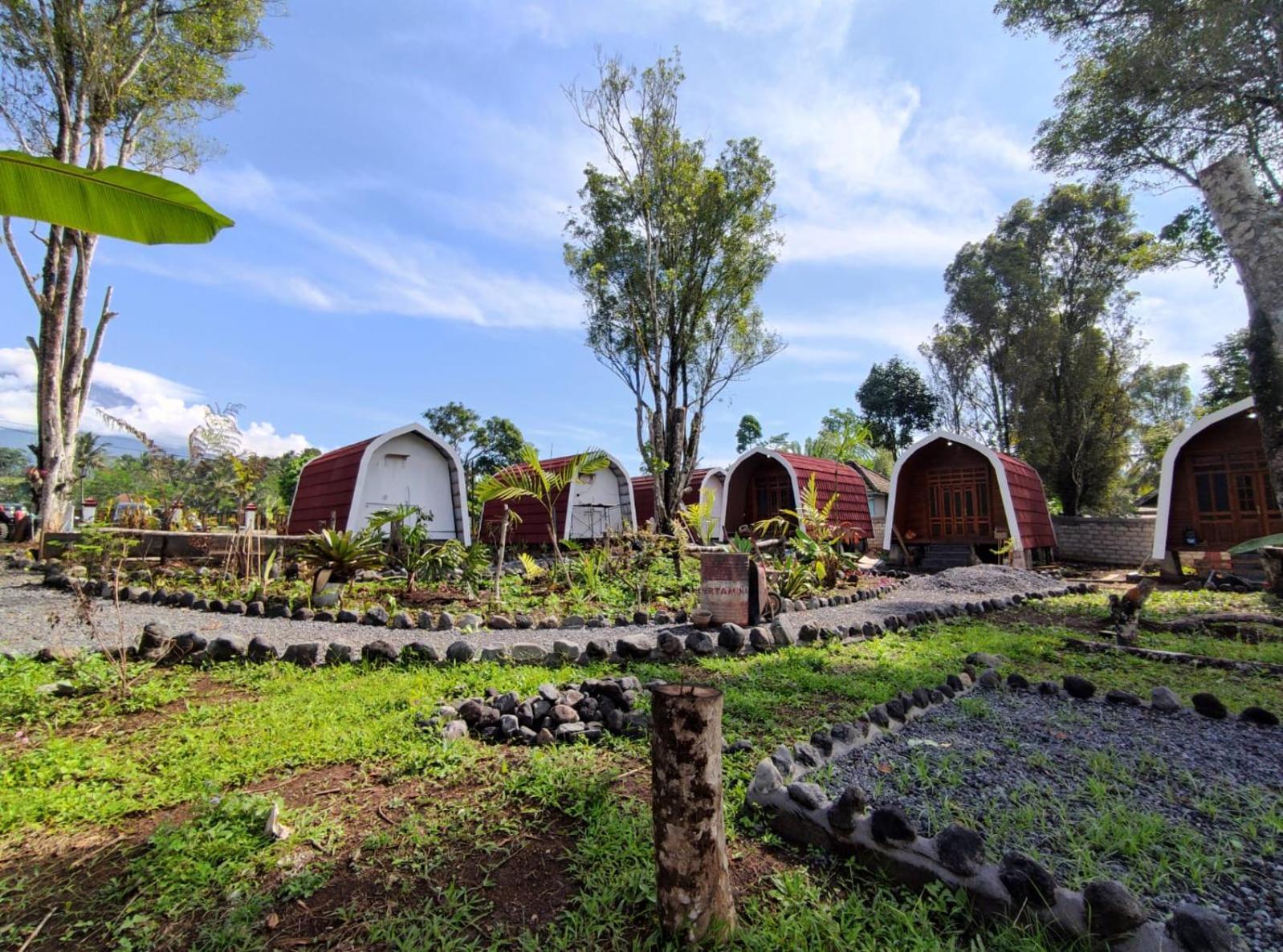 Indah Damai Cottages Sidomukti Eksteriør bilde