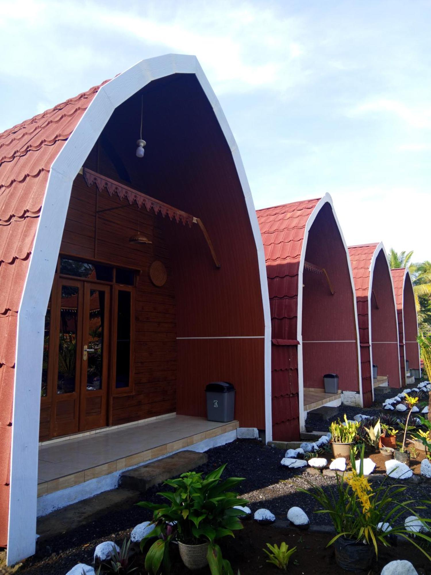 Indah Damai Cottages Sidomukti Eksteriør bilde