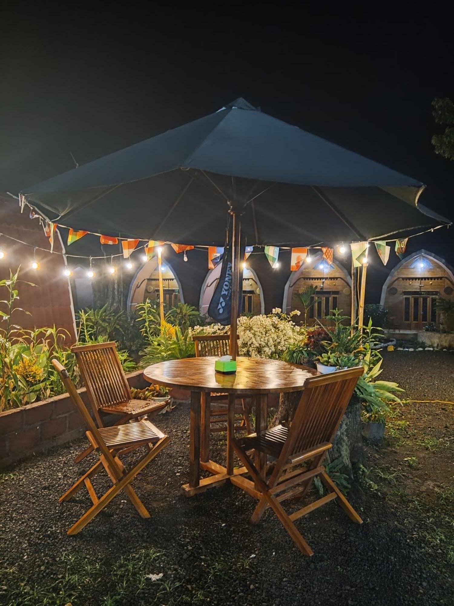 Indah Damai Cottages Sidomukti Eksteriør bilde