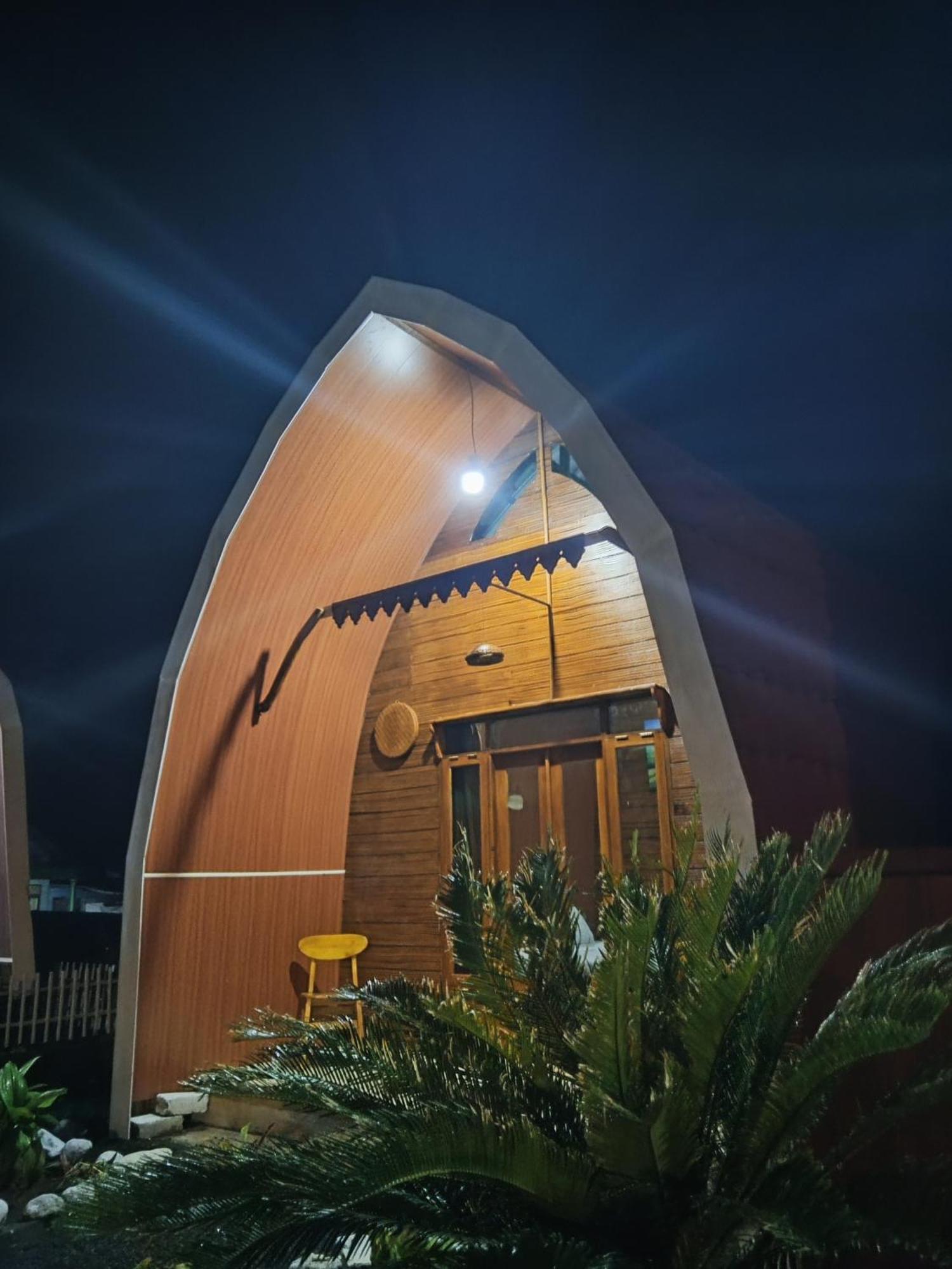 Indah Damai Cottages Sidomukti Rom bilde