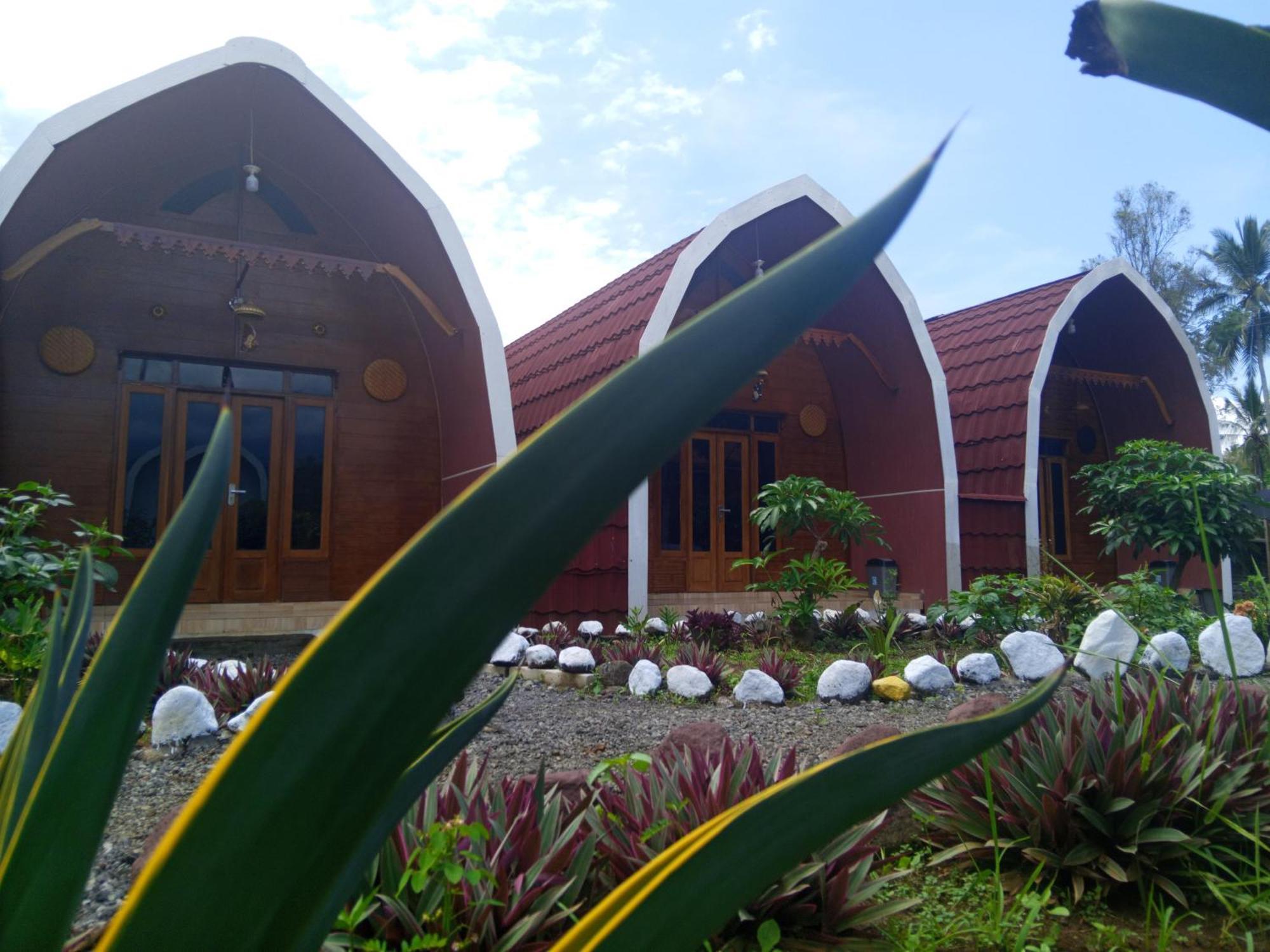 Indah Damai Cottages Sidomukti Eksteriør bilde