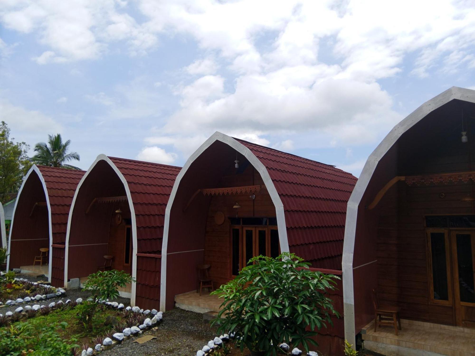 Indah Damai Cottages Sidomukti Eksteriør bilde