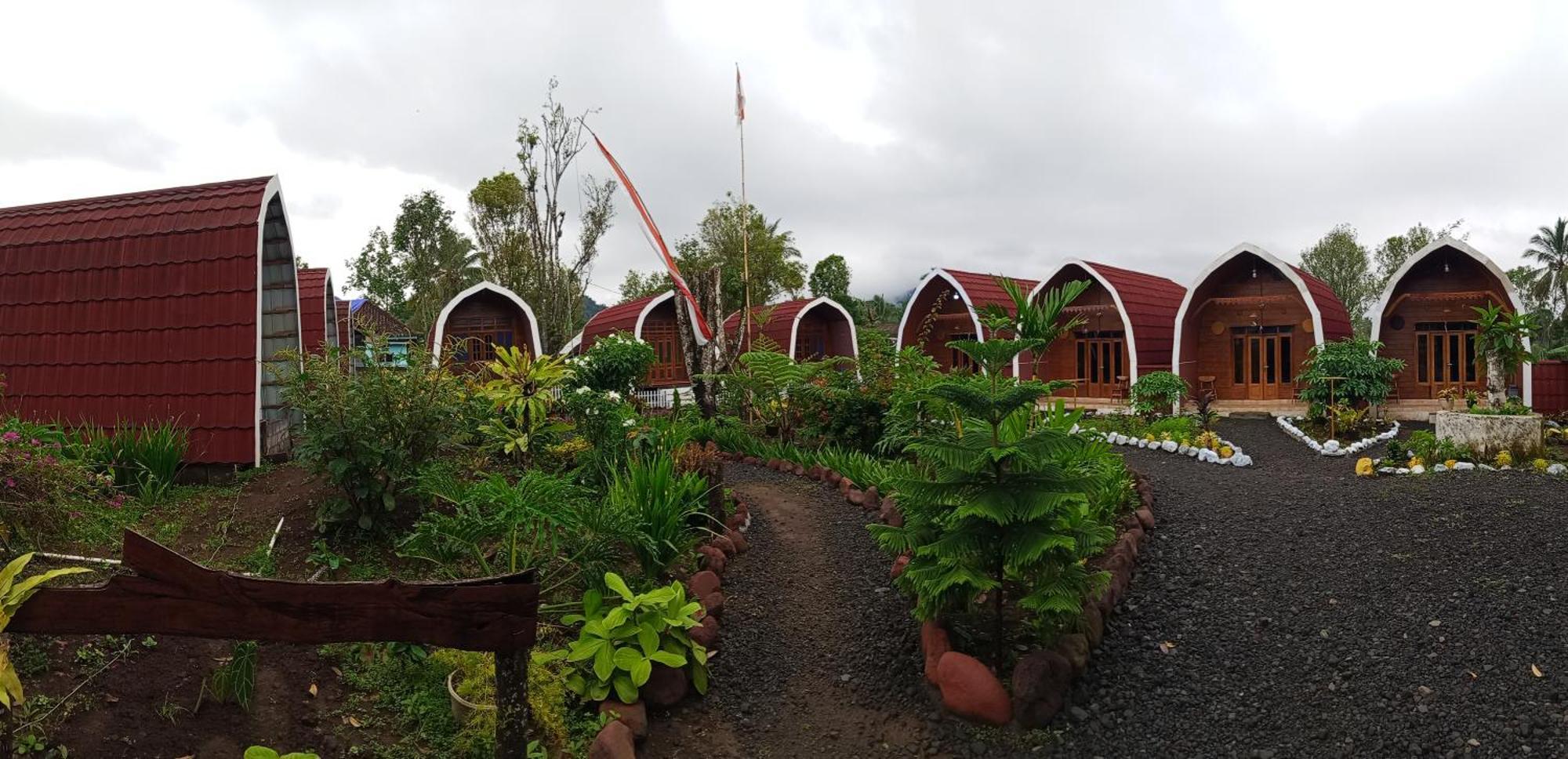 Indah Damai Cottages Sidomukti Eksteriør bilde
